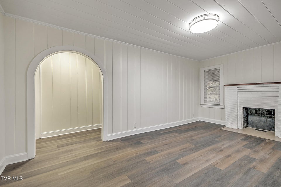 Photo #5: 1463 Southside Road