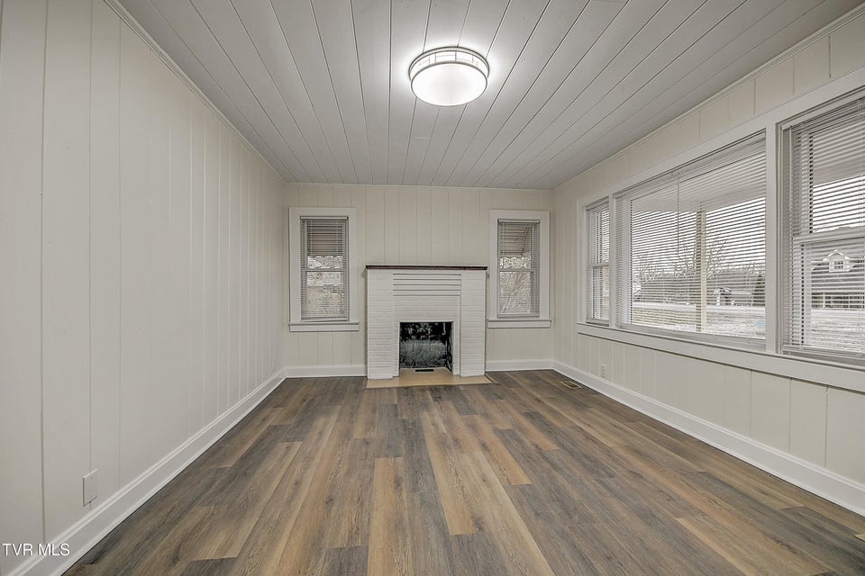 Photo #8: 1463 Southside Road