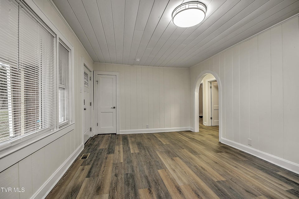 Photo #9: 1463 Southside Road