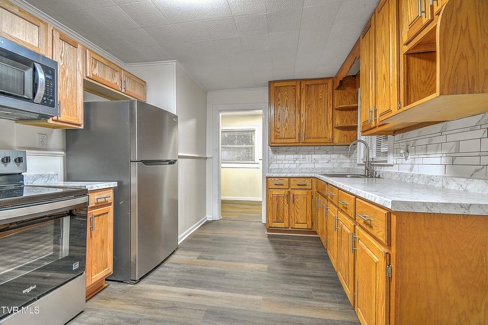 Photo #14: 1463 Southside Road