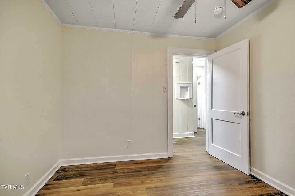 Photo #21: 1463 Southside Road