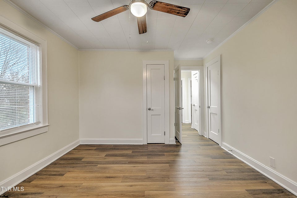 Photo #30: 1463 Southside Road