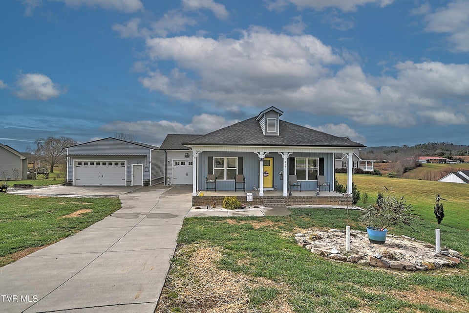 Photo #3: 257 Lake View Estates Drive