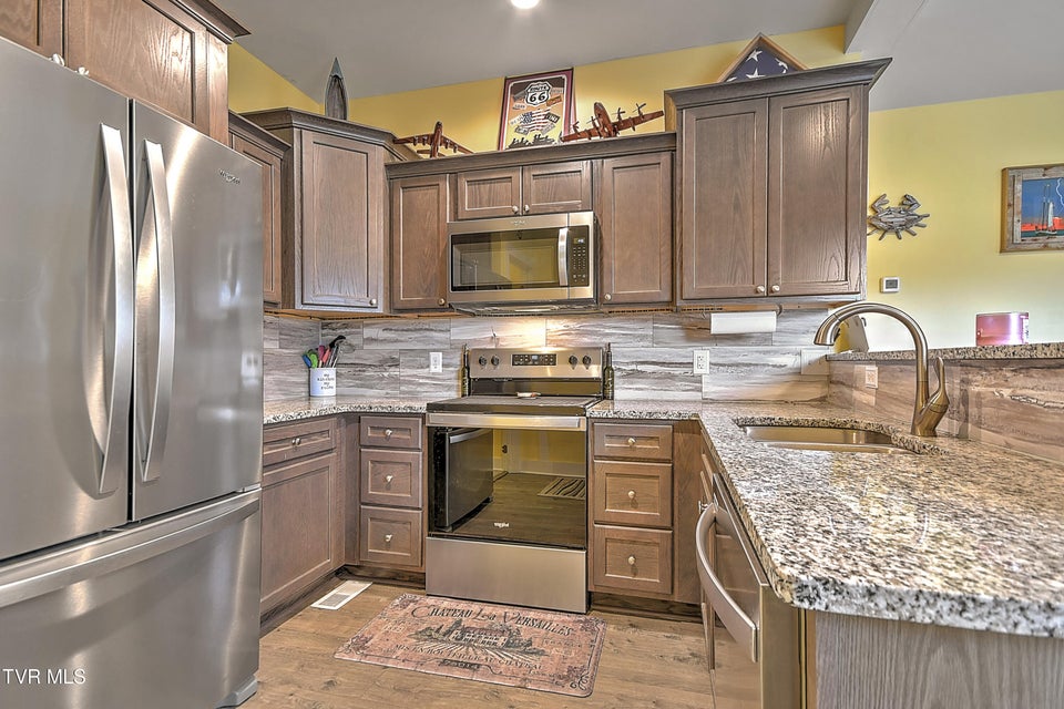 Photo #16: 257 Lake View Estates Drive