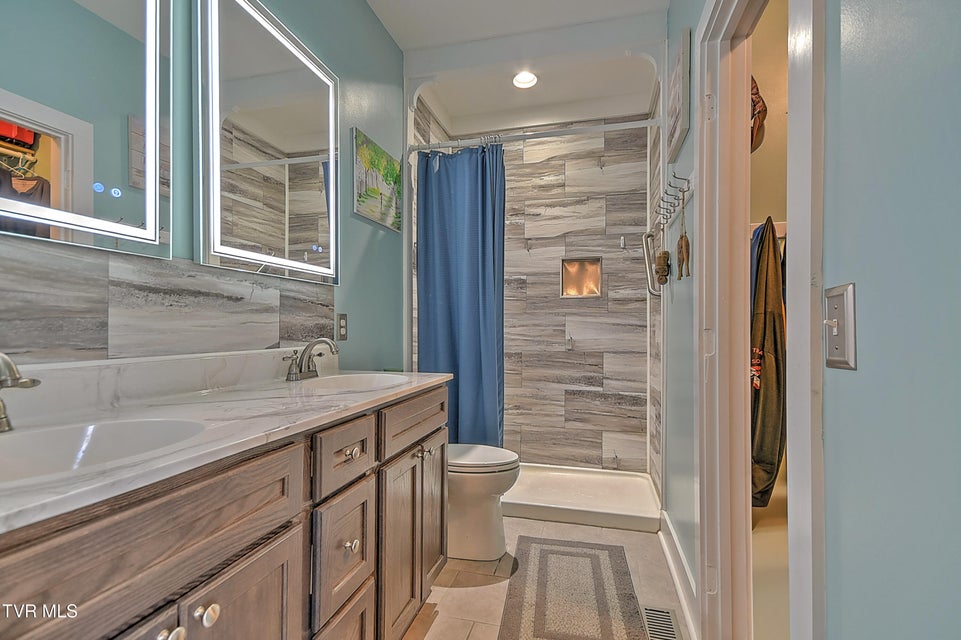 Photo #31: 257 Lake View Estates Drive