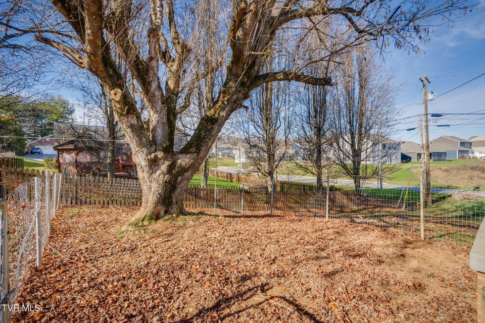 Photo #31: 2907 Indian Ridge Road