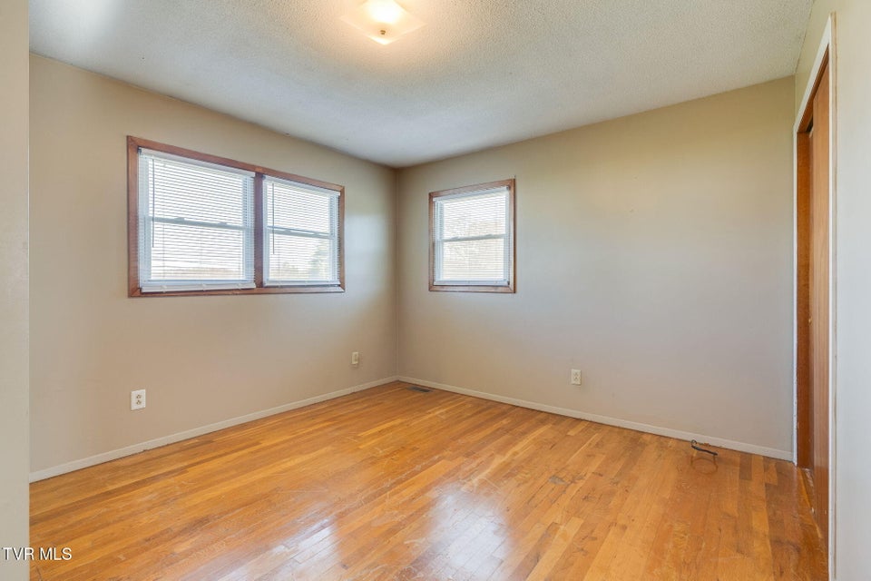 Photo #16: 2907 Indian Ridge Road