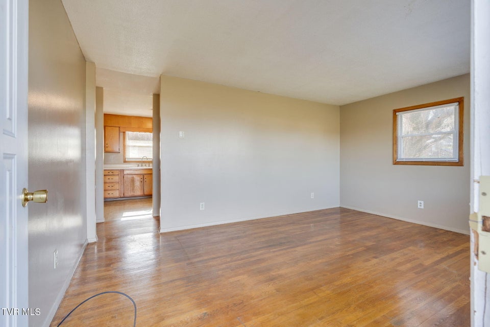 Photo #4: 2907 Indian Ridge Road