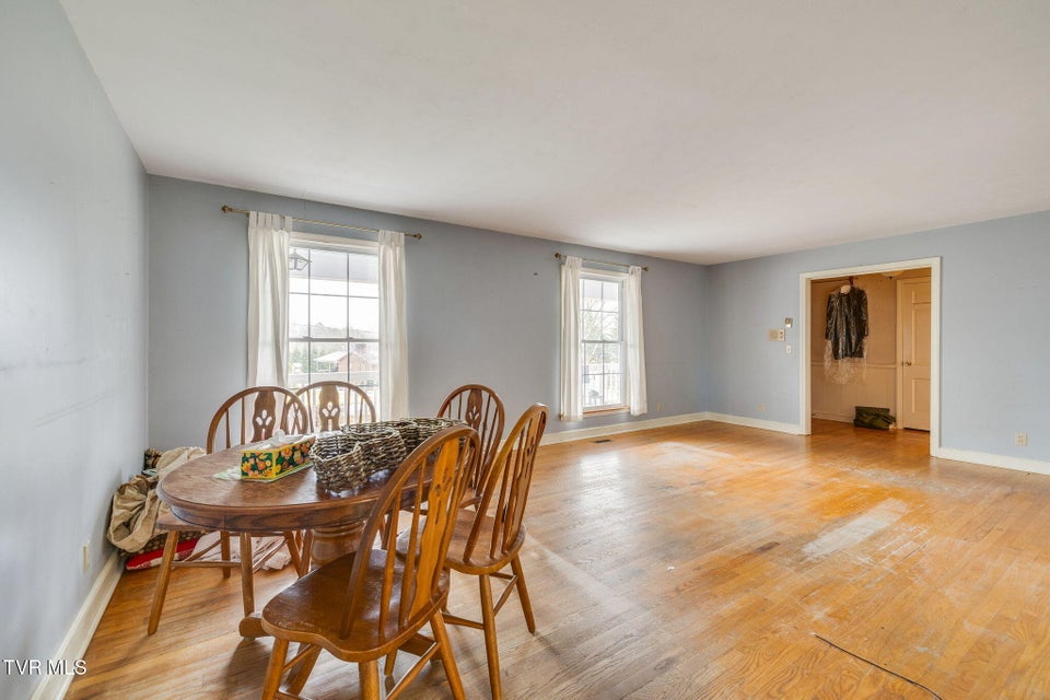 Photo #9: 622 Lazy Lane