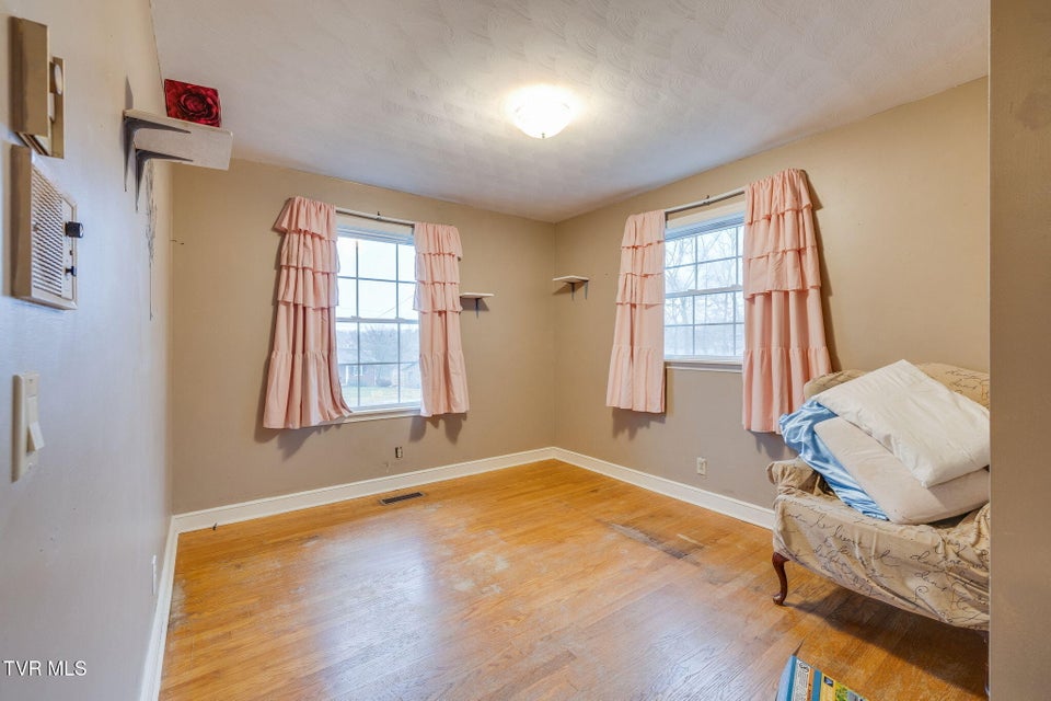 Photo #20: 622 Lazy Lane