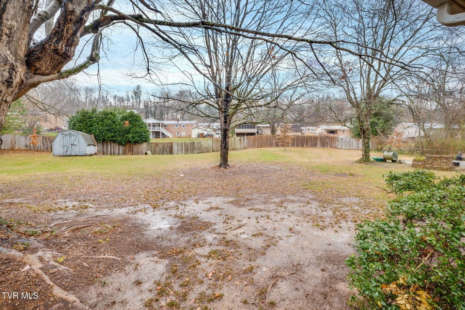 Photo #26: 622 Lazy Lane