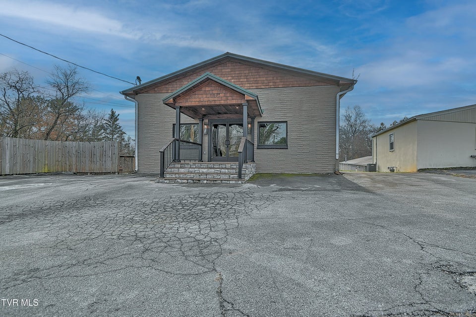 Photo #4: 1100 5th Street