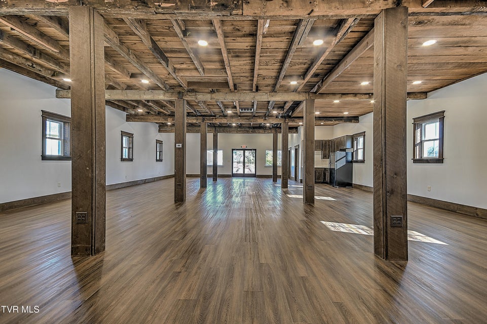 Photo #18: 1100 5th Street