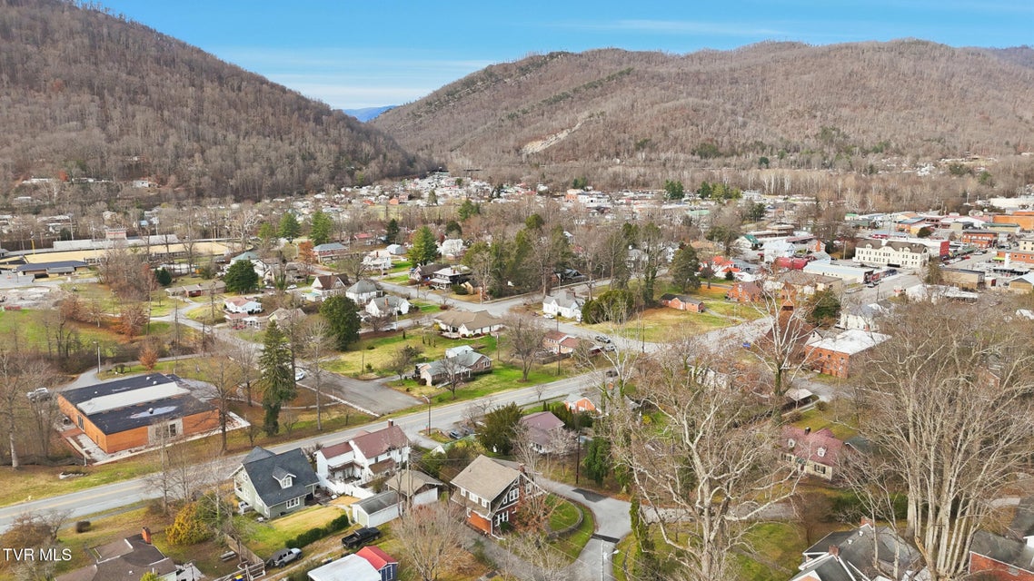 Photo #43: 15 Proctor Circle