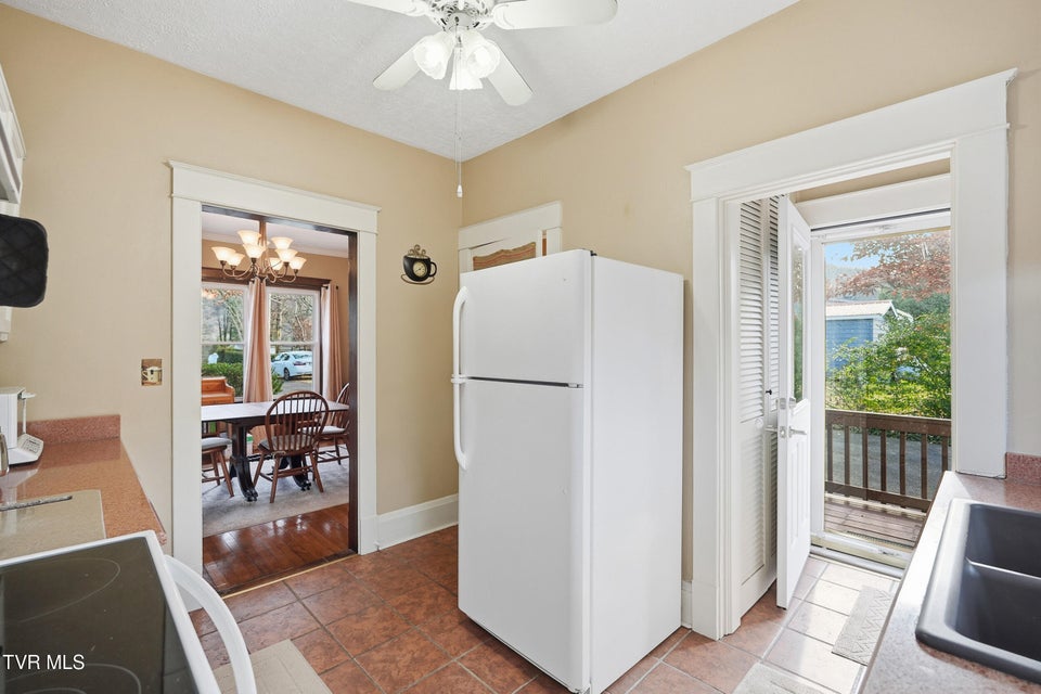 Photo #17: 15 Proctor Circle