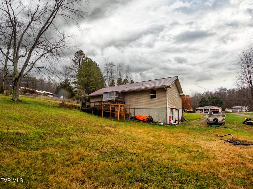 Photo #28: 117 Hidden Valley Drive