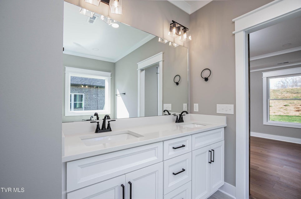 Photo #20: 249 Ruby Rose Ridge