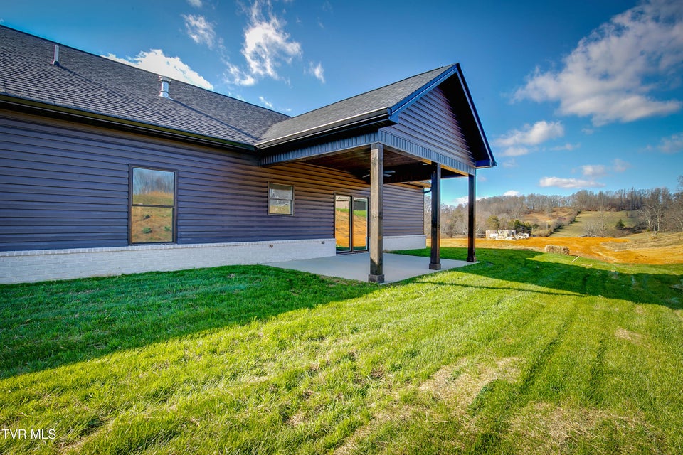 Photo #29: 249 Ruby Rose Ridge