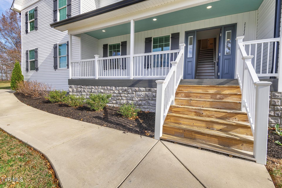 Photo #5: 1111 Vestal Court