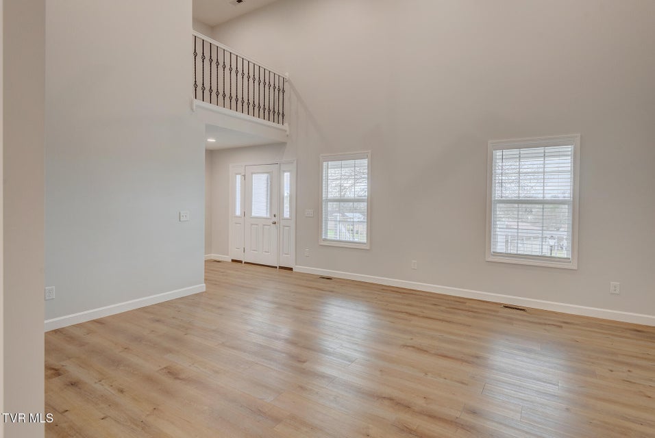 Photo #10: 1111 Vestal Court