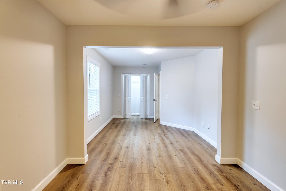 Photo #31: 1111 Vestal Court