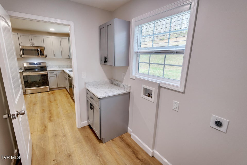 Photo #19: 1111 Vestal Court