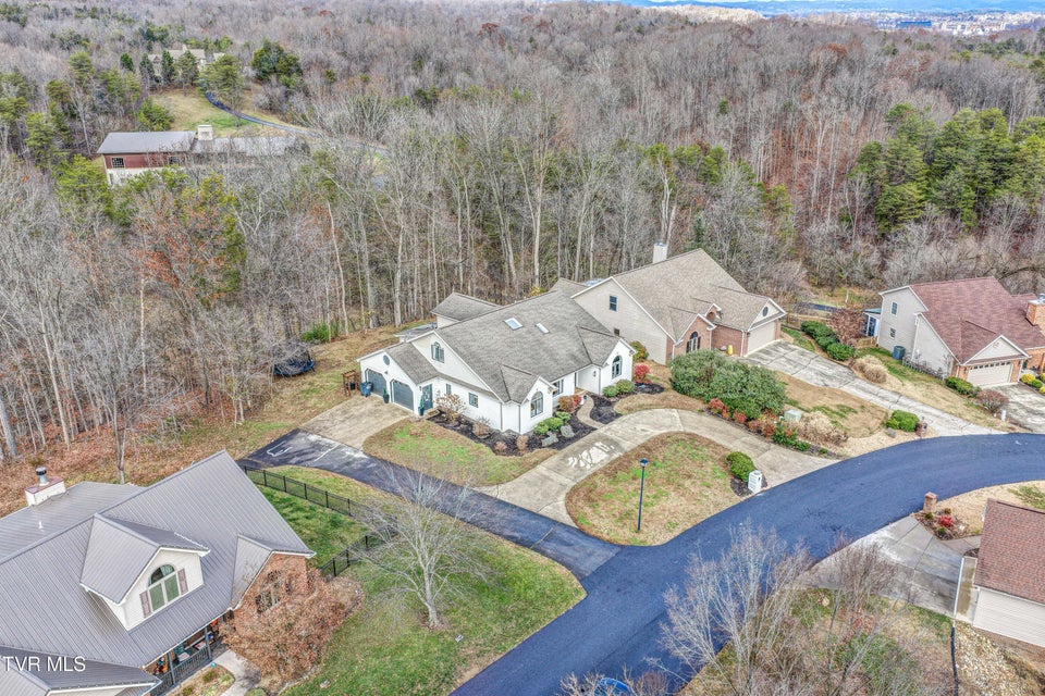 Photo #80: 1018 Laurelwood Drive