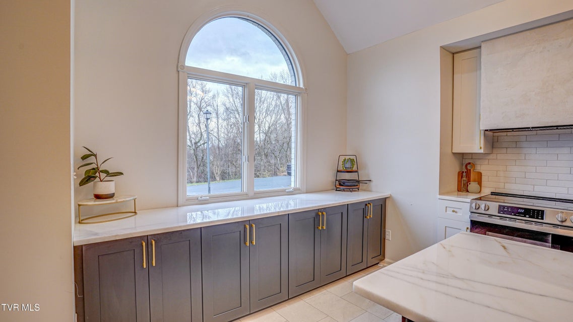 Photo #20: 1018 Laurelwood Drive