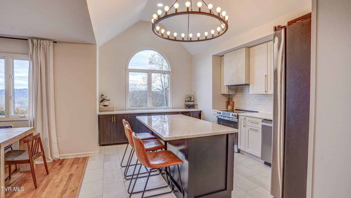 Photo #21: 1018 Laurelwood Drive