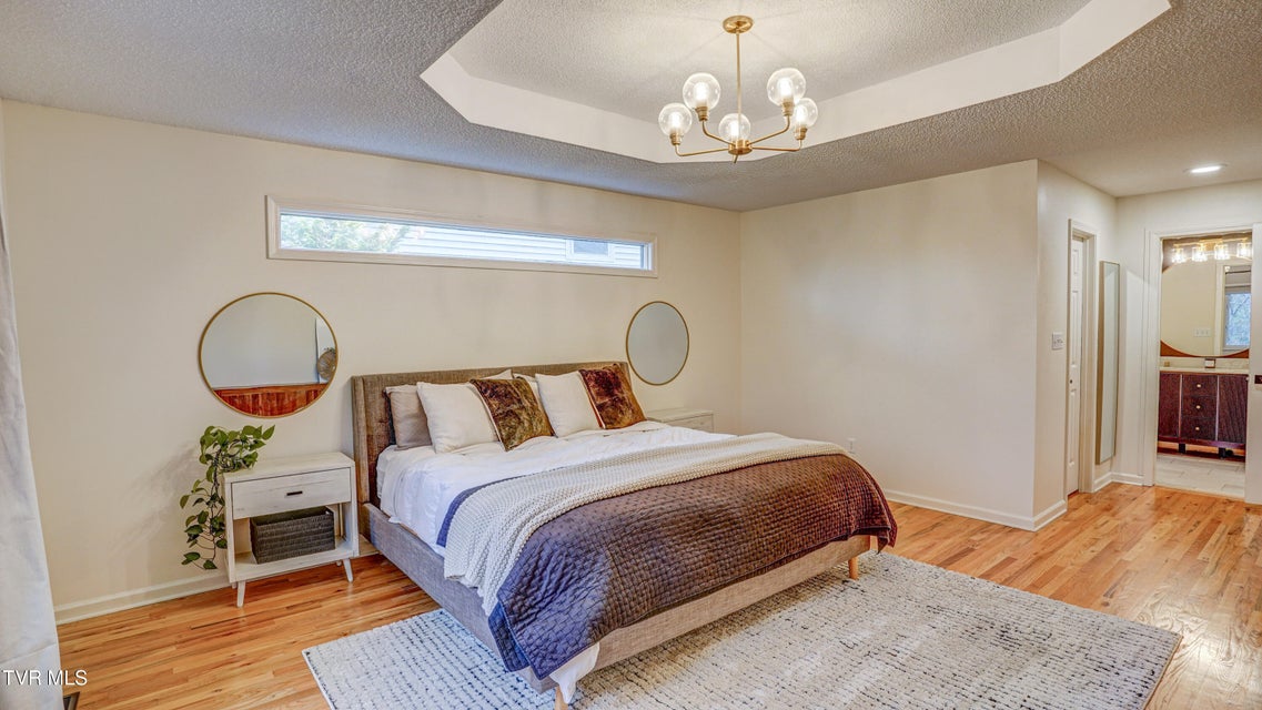 Photo #45: 1018 Laurelwood Drive