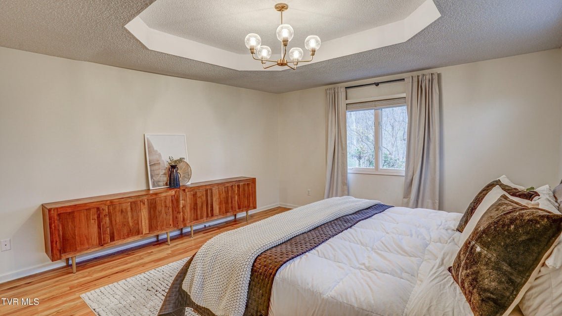 Photo #48: 1018 Laurelwood Drive