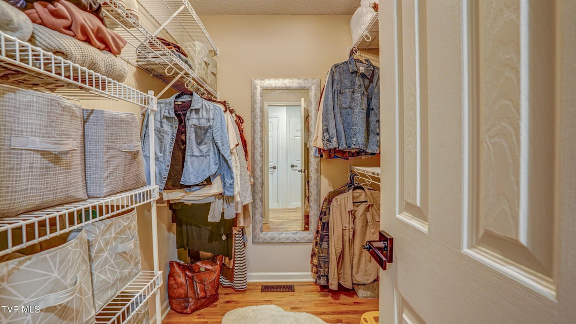 Photo #55: 1018 Laurelwood Drive