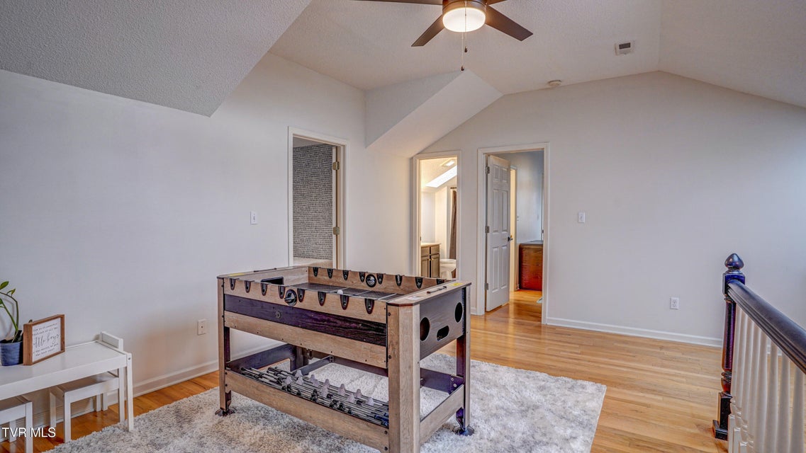 Photo #63: 1018 Laurelwood Drive