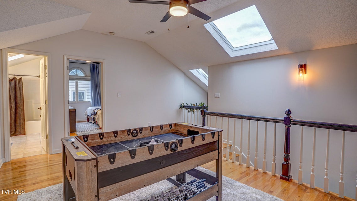 Photo #64: 1018 Laurelwood Drive