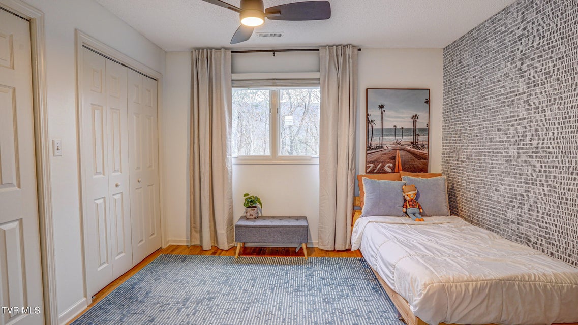 Photo #68: 1018 Laurelwood Drive