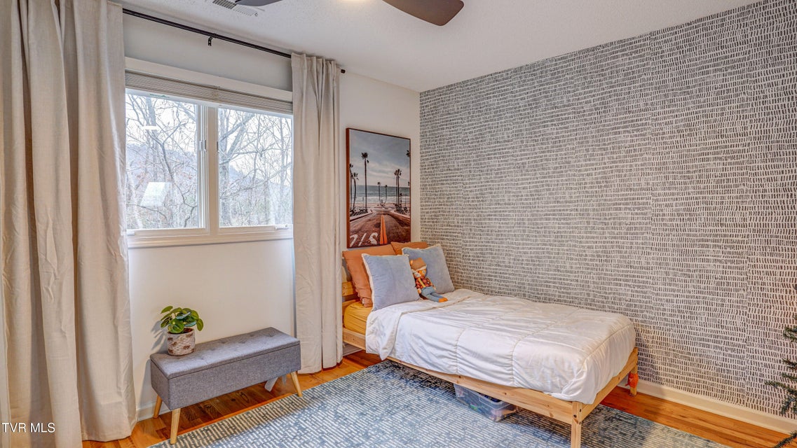 Photo #69: 1018 Laurelwood Drive