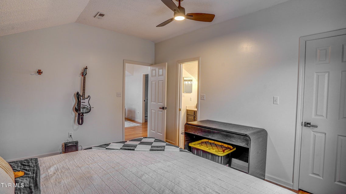 Photo #75: 1018 Laurelwood Drive