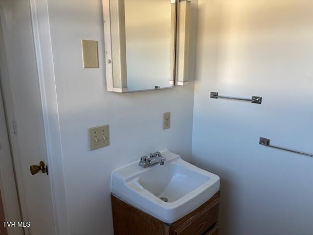 Photo #19: 288 Independence Drive