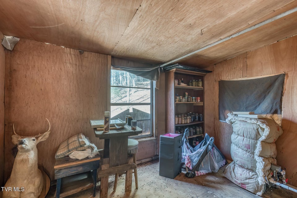 Photo #17: 240 Phil Arnett Road