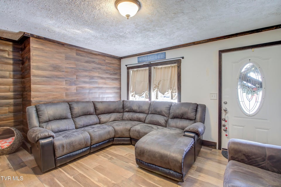 Photo #15: 461 Bunker Hill Road