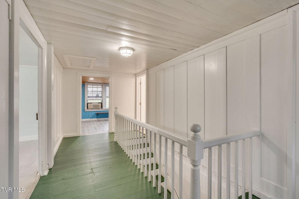 Photo #25: 2149 Siam Road