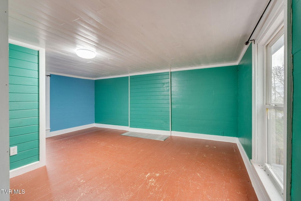 Photo #29: 2149 Siam Road