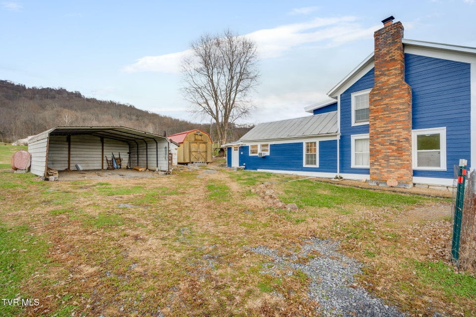 Photo #4: 2149 Siam Road