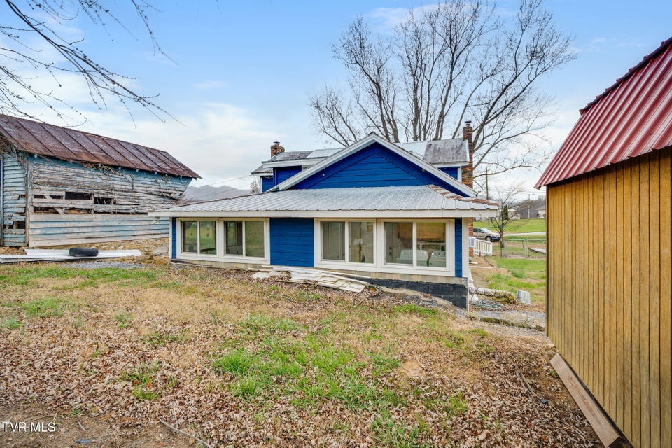 Photo #5: 2149 Siam Road