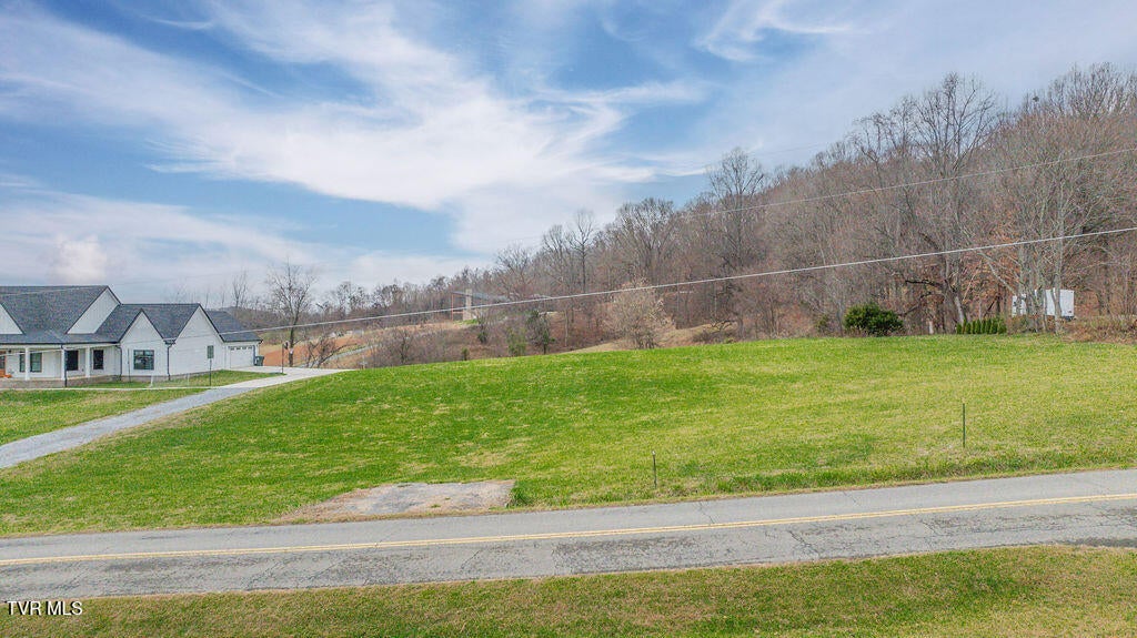 Photo #11: Tbd Bulldog Miller Road