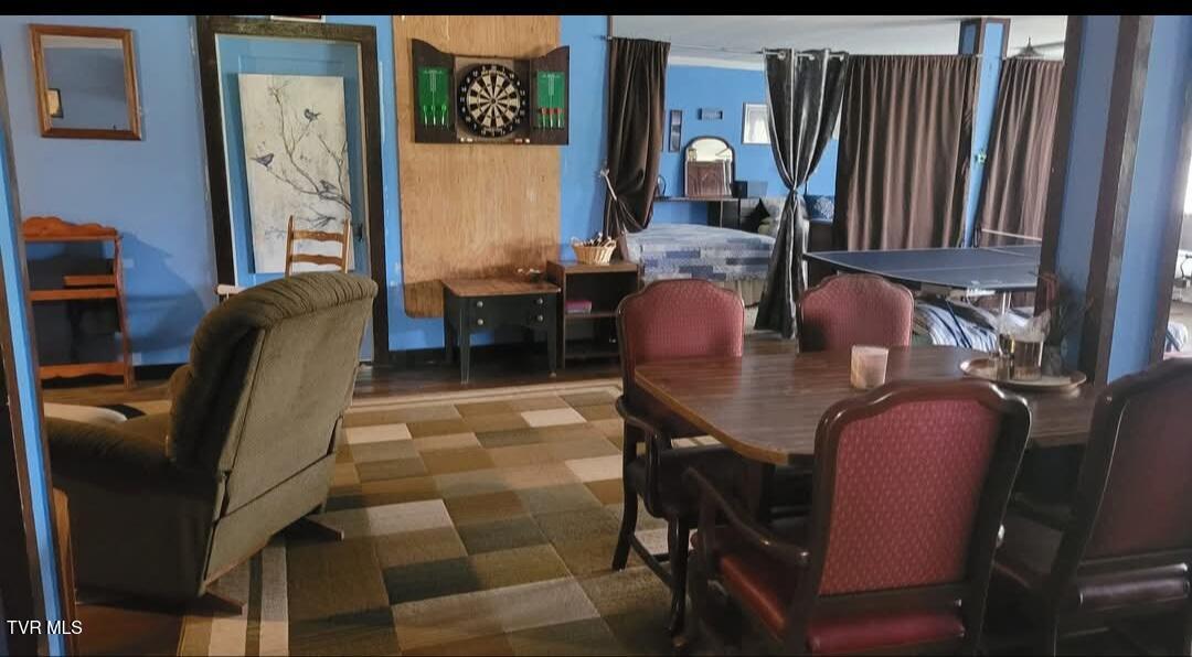 Photo #36: 225 Highway 91 Highway