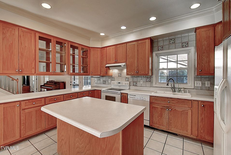 Photo #25: 244 Sinking Creek Road