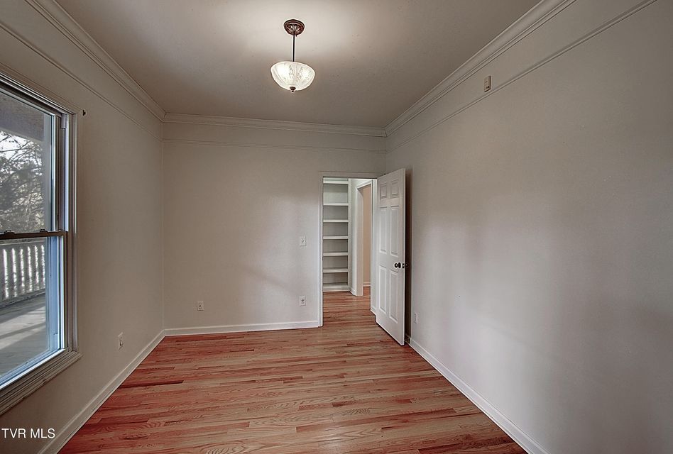 Photo #35: 244 Sinking Creek Road