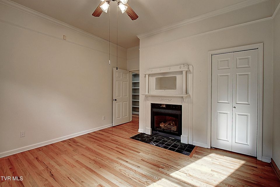 Photo #40: 244 Sinking Creek Road