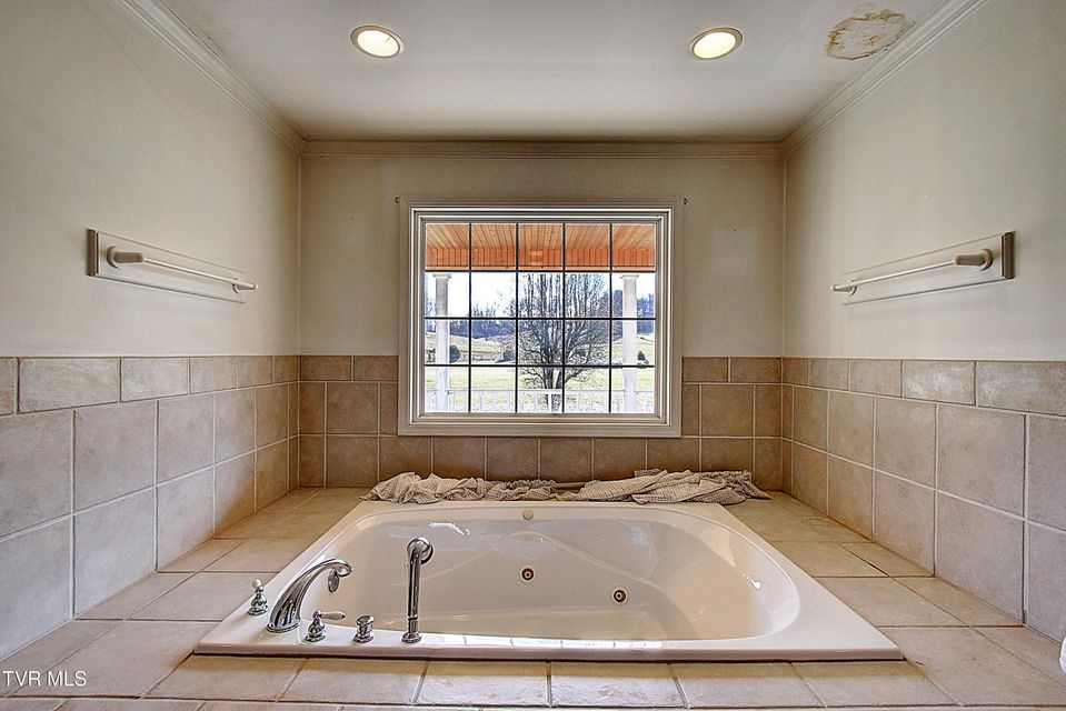 Photo #64: 244 Sinking Creek Road